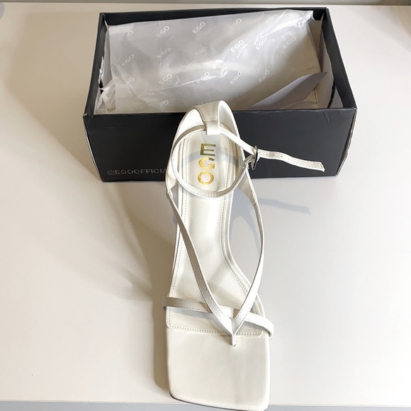 BRAND NEW - Never worn Ego Eve Square Strappy Heel - Picture 3 of 4